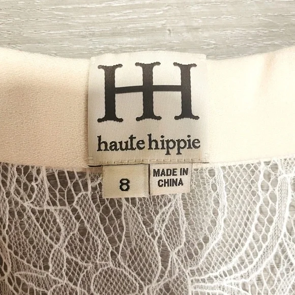 Revolve Haute Hippie Sleeveless Lace Crepe Cloak Vest in Swan (Ivory/Pearl) Sz 8 - Picture 3 of 10